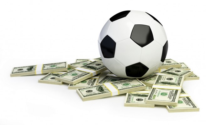 Sport_Football_and_money_042537_